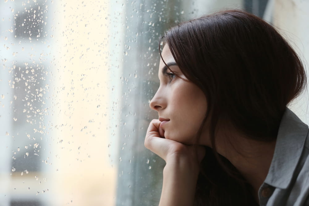 מה ההבדל בין דיכאון חולף לדיכאון כרוני